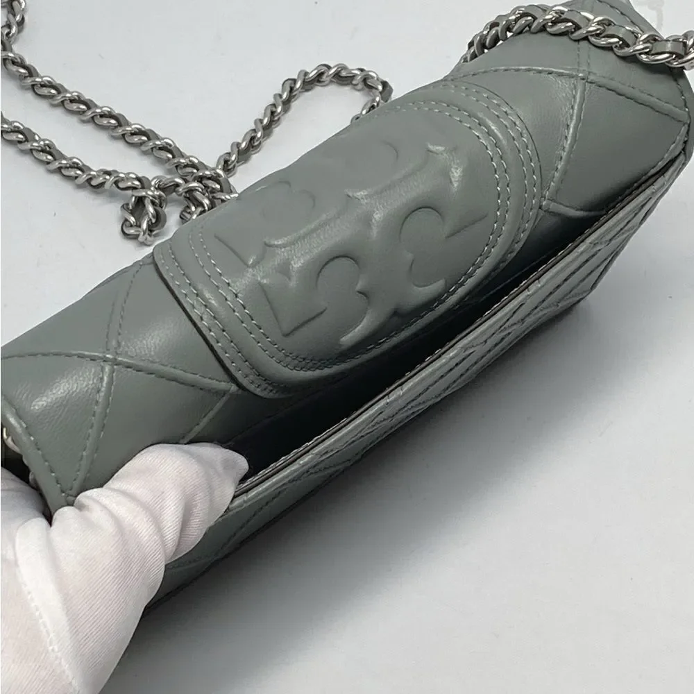 Tory Burch Fleming Soft Chain Wallet Bag